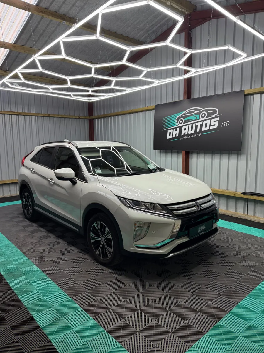 Mitsubishi Eclipse Cross 2019 - Automatic - Image 1