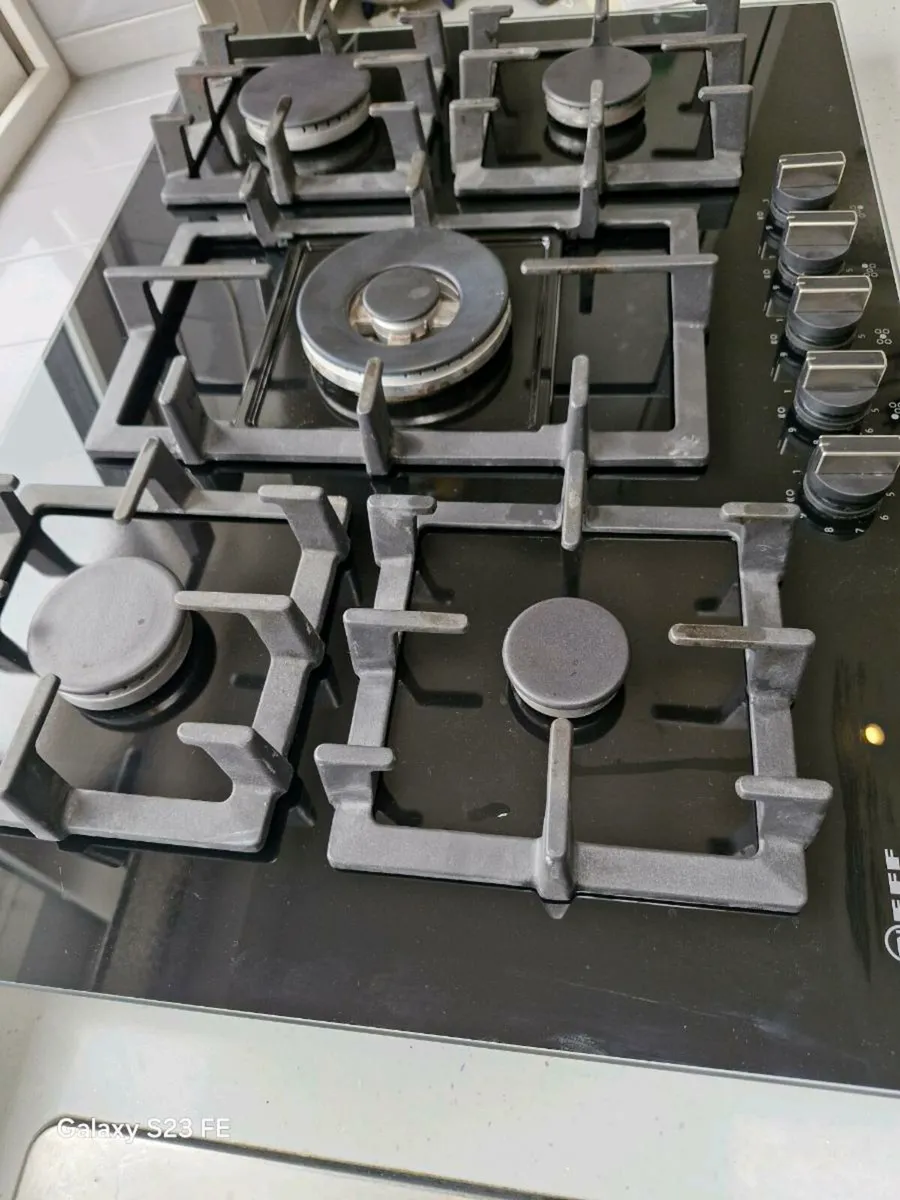 Neff Gas Hob - Image 3