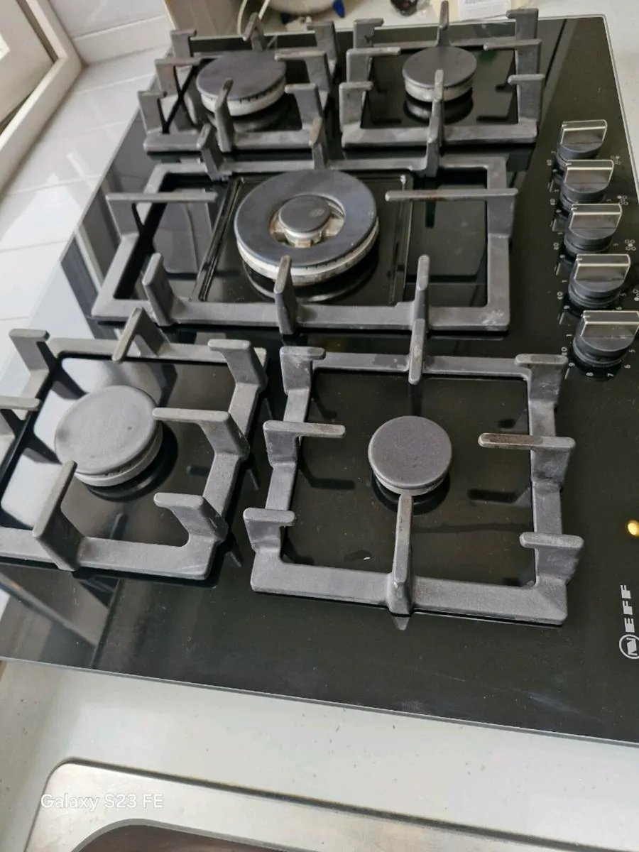 Neff Gas Hob - Image 4