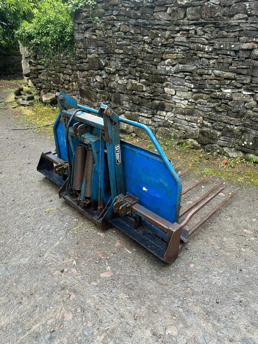 TANCO 10 Tyne Heavy Duty Buckrake - Image 2