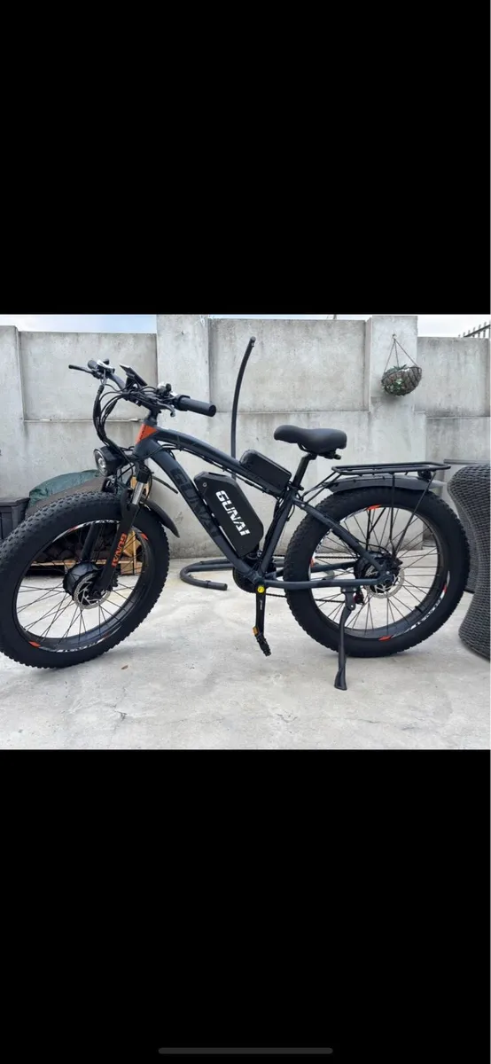 Electric bike - Image 2