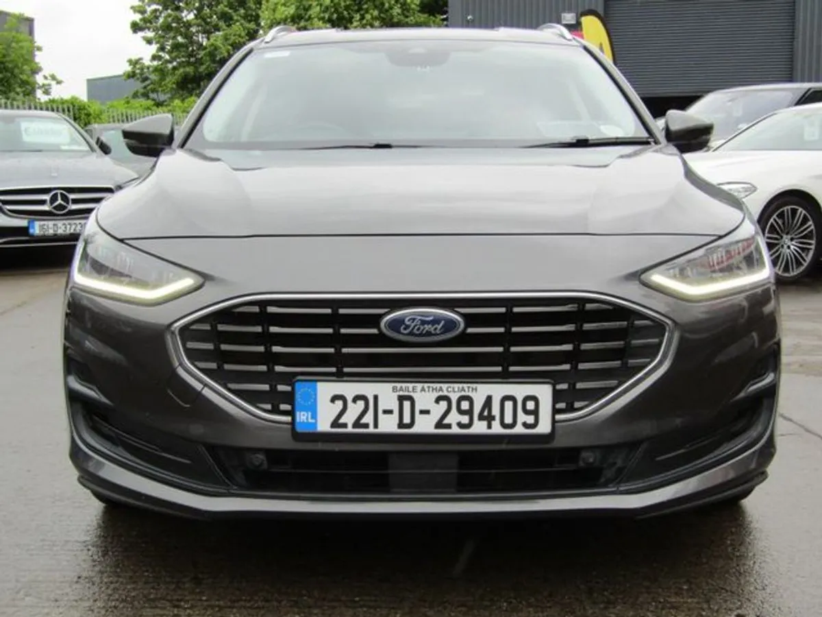 Ford Focus Titanium 5W 1.5td120 S6.2 A8 F - Image 3