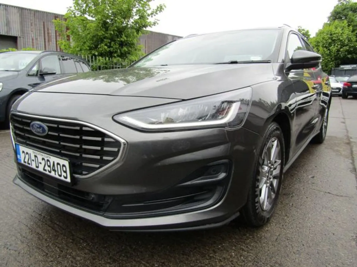 Ford Focus Titanium 5W 1.5td120 S6.2 A8 F - Image 4