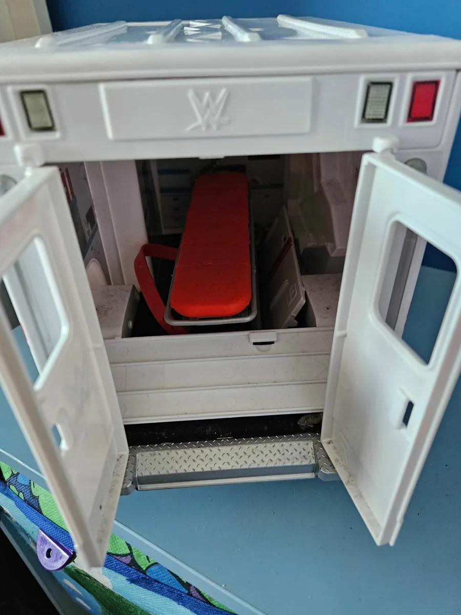 WWE Toy Bundle - Image 2