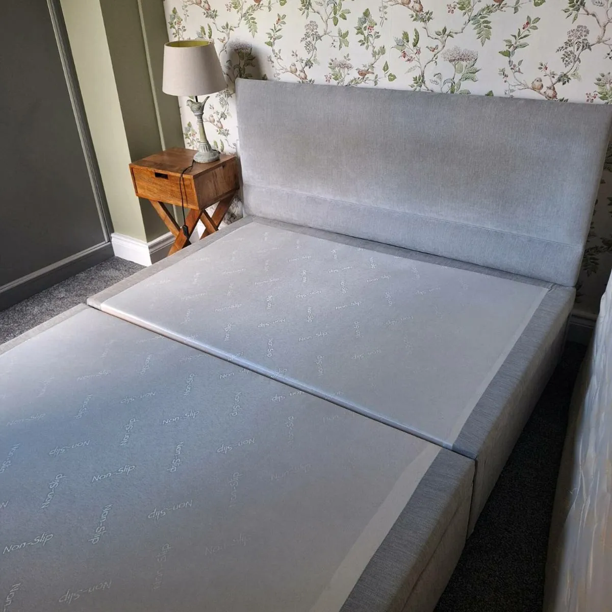 Bed - Image 1