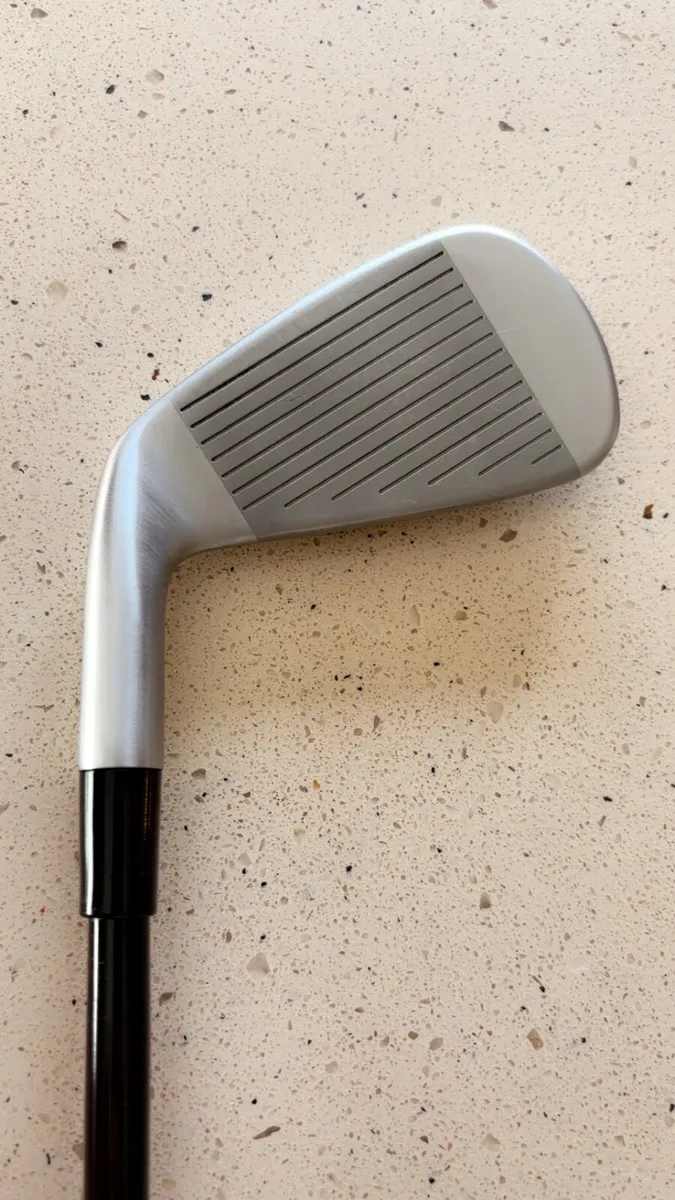Taylormade P790 2 Iron - Image 3