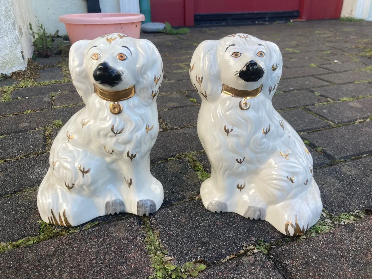 Beswick mantle dogs free postage