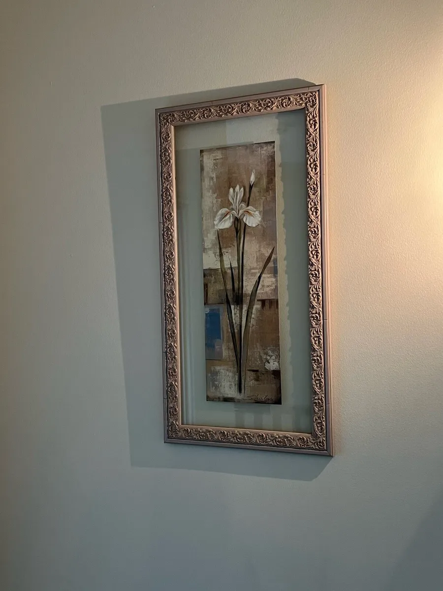 Pair of Vintage Framed Floral Prints - Image 3
