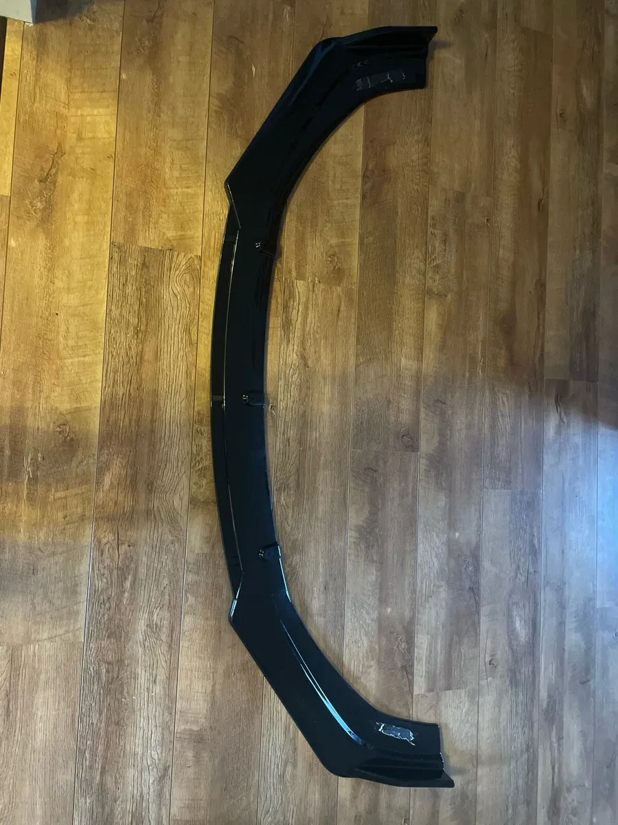 Audi front splitter