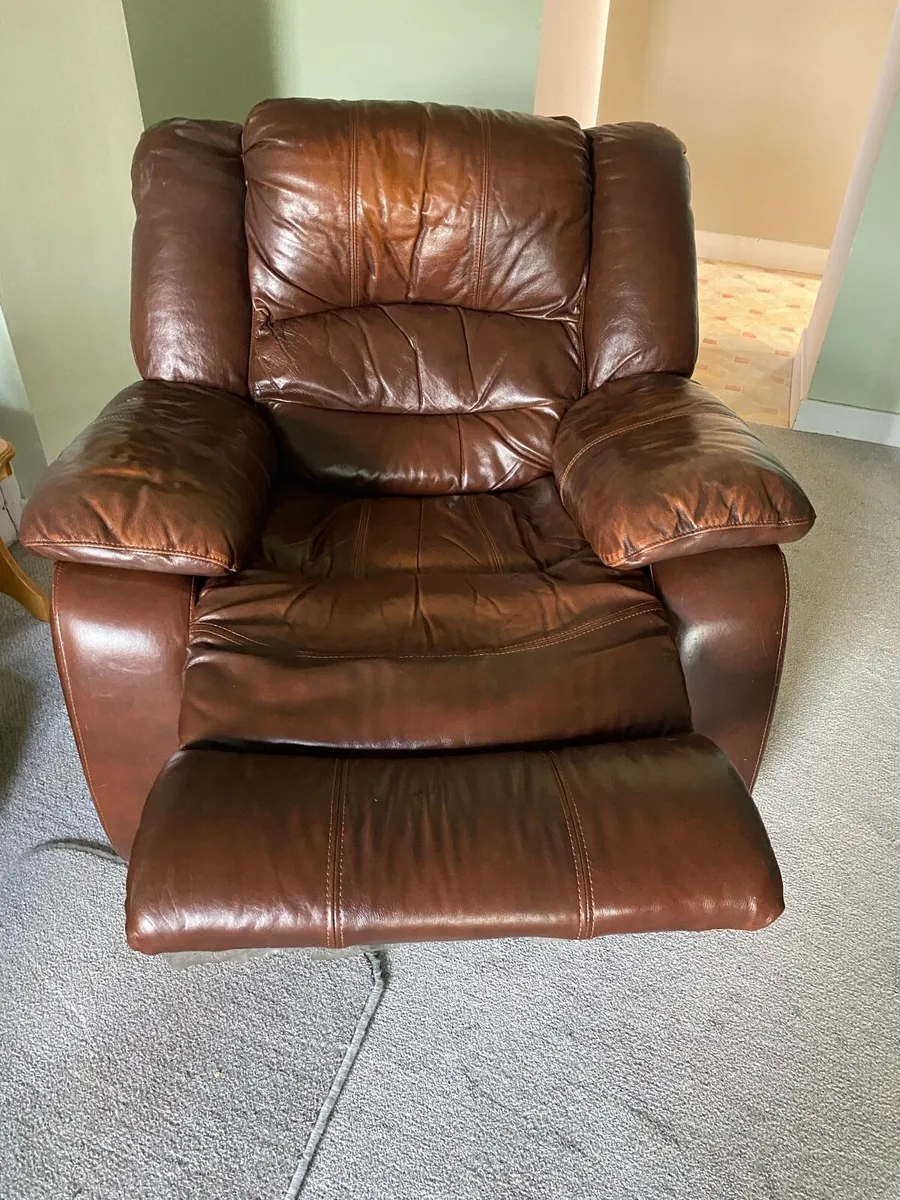 Recliner armchair - Image 1