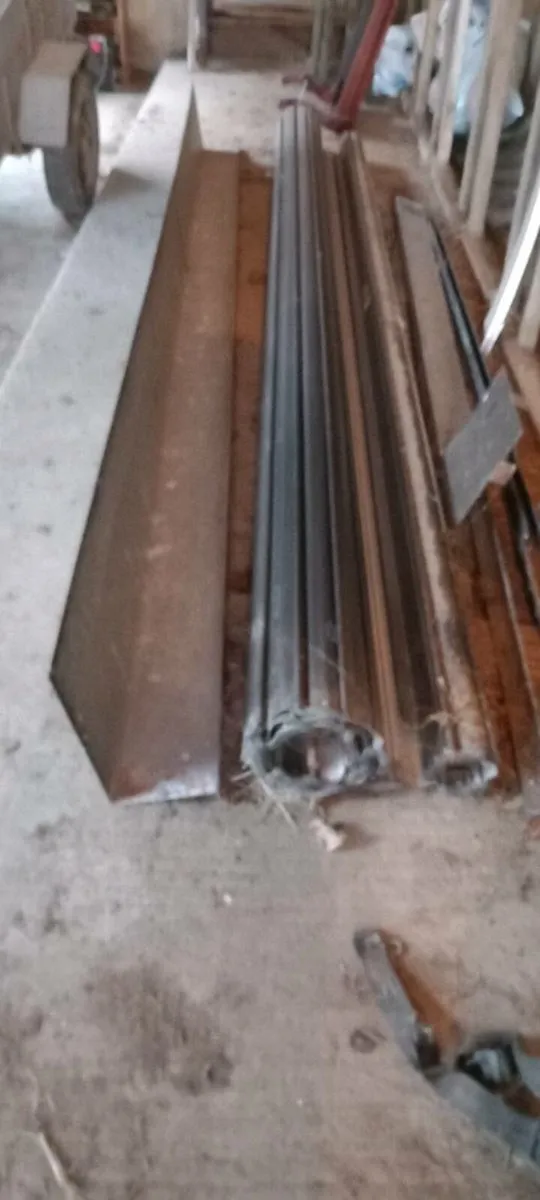 Motorized  shutter door. - Image 3