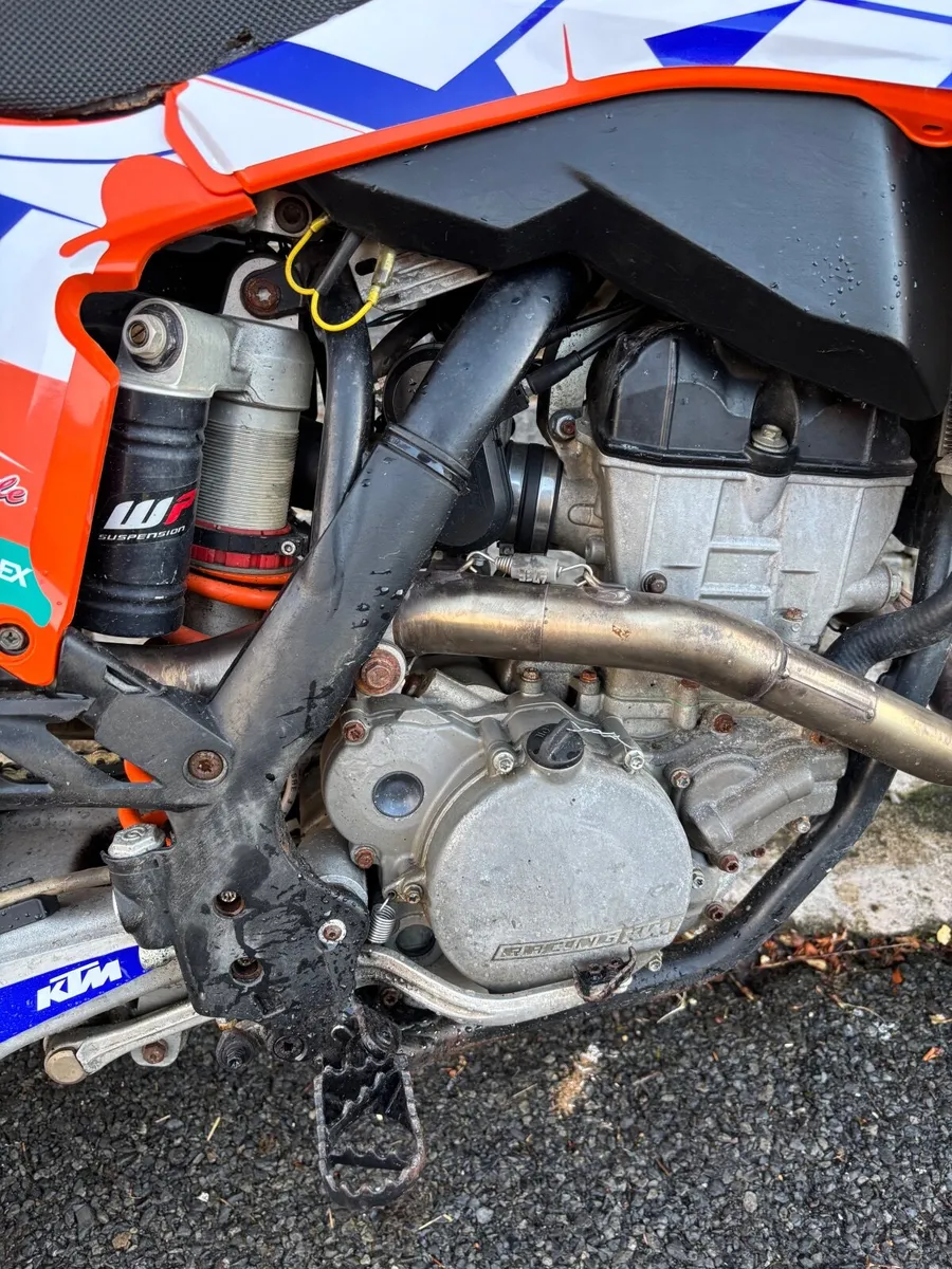 Motorbike - Image 2