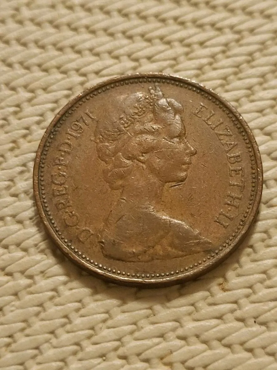 RARE 1971 2P NEW PENCE ENGLISH COIN - Image 2