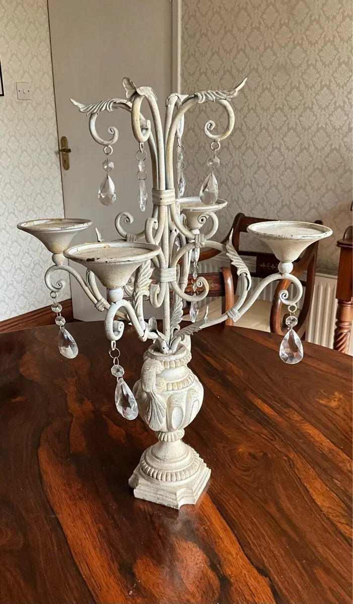Shabby Chic Centrepiece Candelbra - Image 4