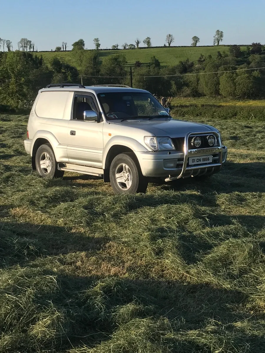 Toyota land cruiser - Image 3