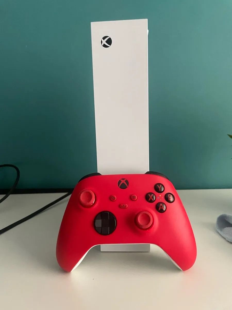 Xbox series S with Koorui 165hz monitor - Image 1