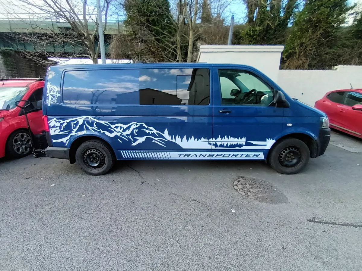 Car - Image 1