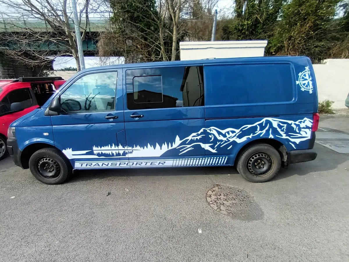 Car - Image 3