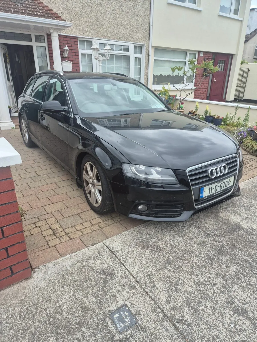 Audi A4 2011 - Image 1