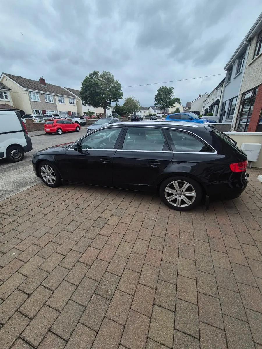 Audi A4 2011 - Image 3