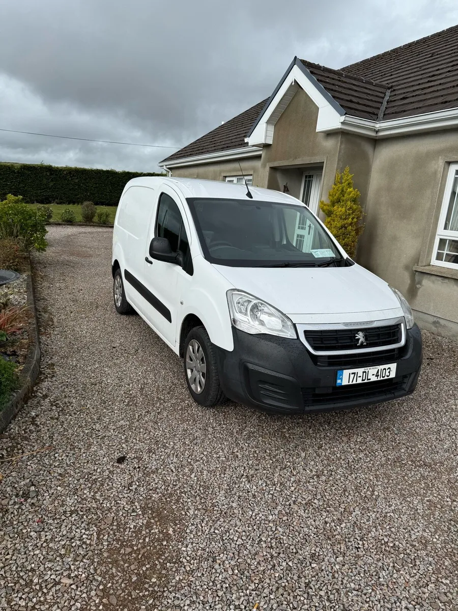 Partner van - Image 1