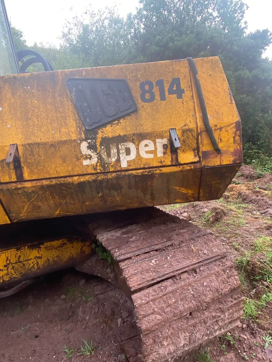 JCB 814 - Image 1