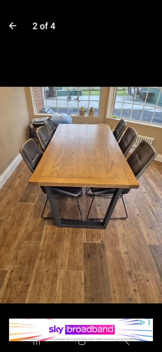 Table and Chairs - Image 2