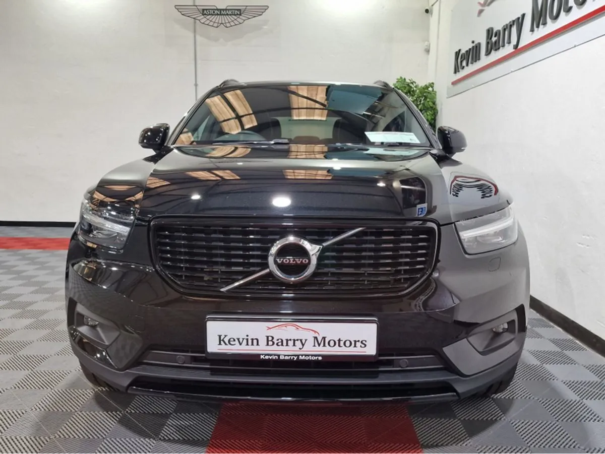 Volvo XC40  deposit Taken - Image 3