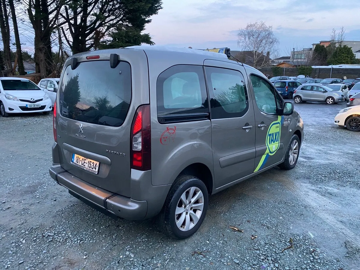 Taxi Rent 2018 Peugeot Partner Wheelchair - Image 3