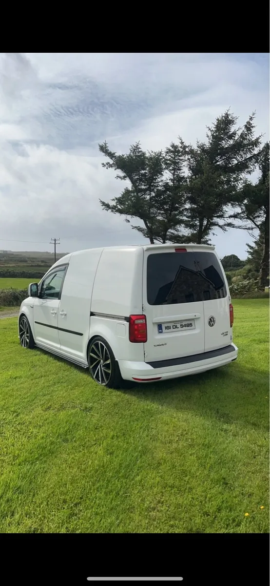 Volkswagen Caddy - Image 2