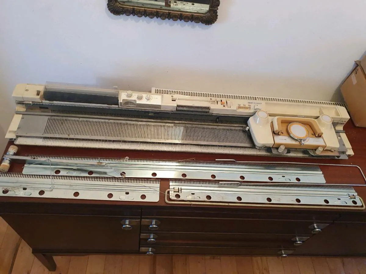 Rare empisal knitmaster326 brand new 70s - Image 1