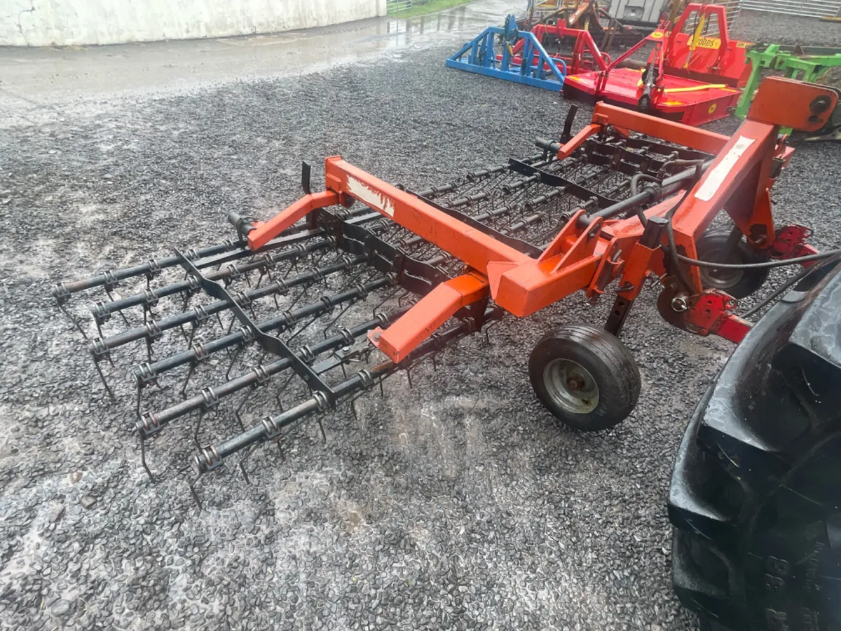 Quantock 4 metre grass tine Harrow - Image 1
