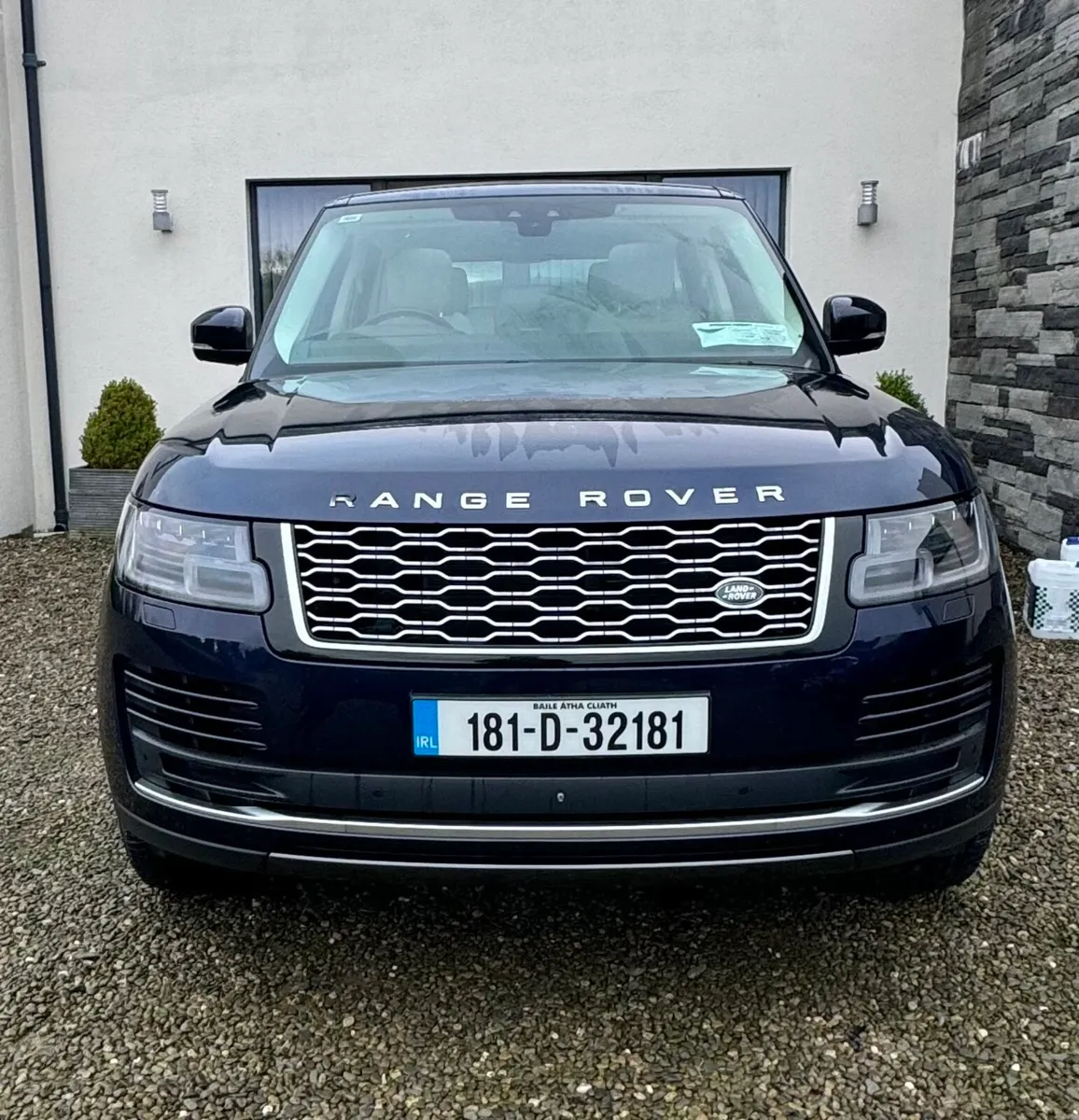 Range Rover Vogue SE - Image 1