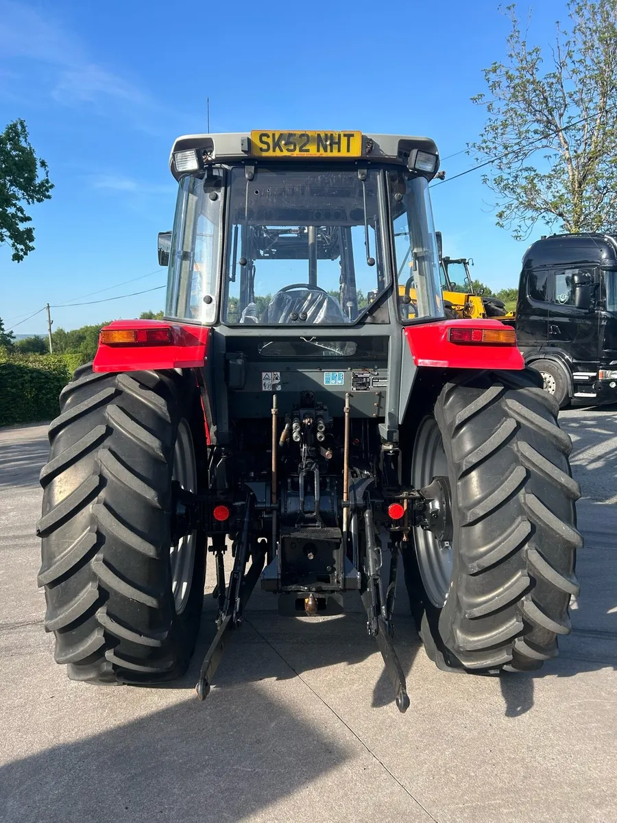 Massey Ferguson 4360 + loader - Image 3
