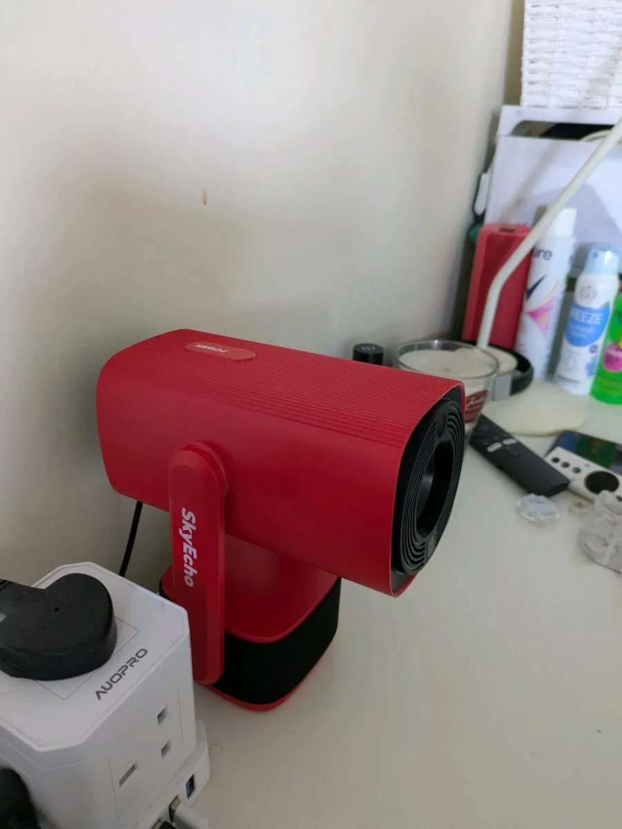 Projector - Image 2