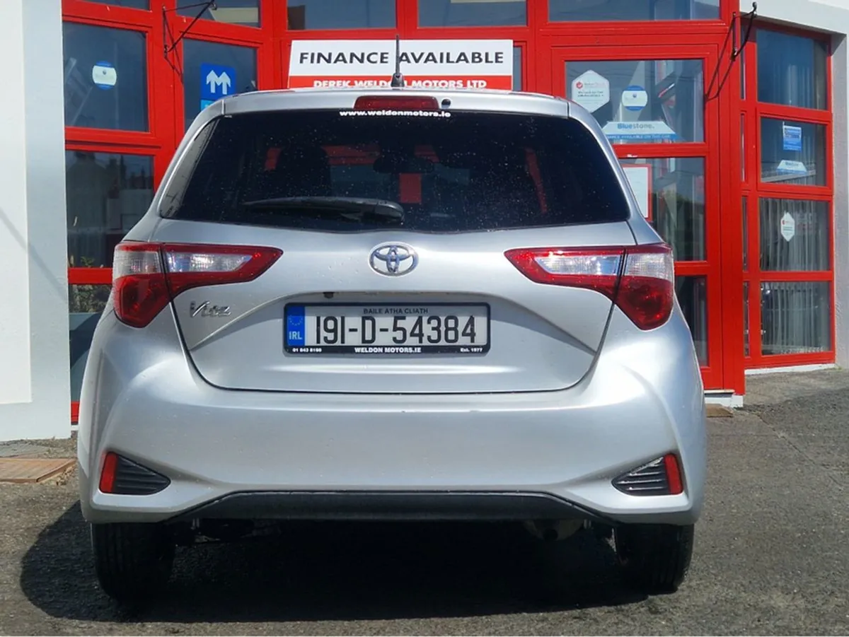 Toyota Yaris Dba-ksp130 5DR Auto - Image 3