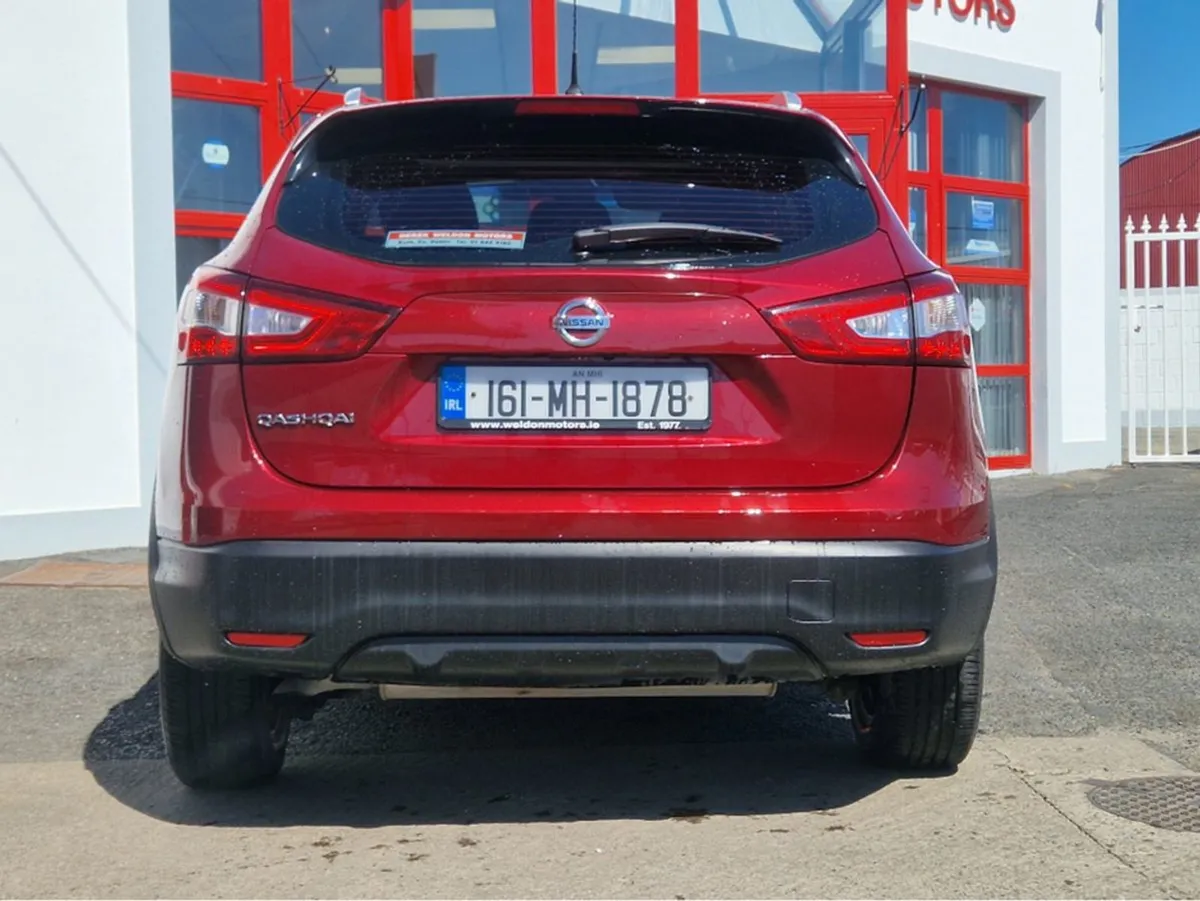Nissan QASHQAI 1.2 SV My16 NC E6 4DR - Image 3