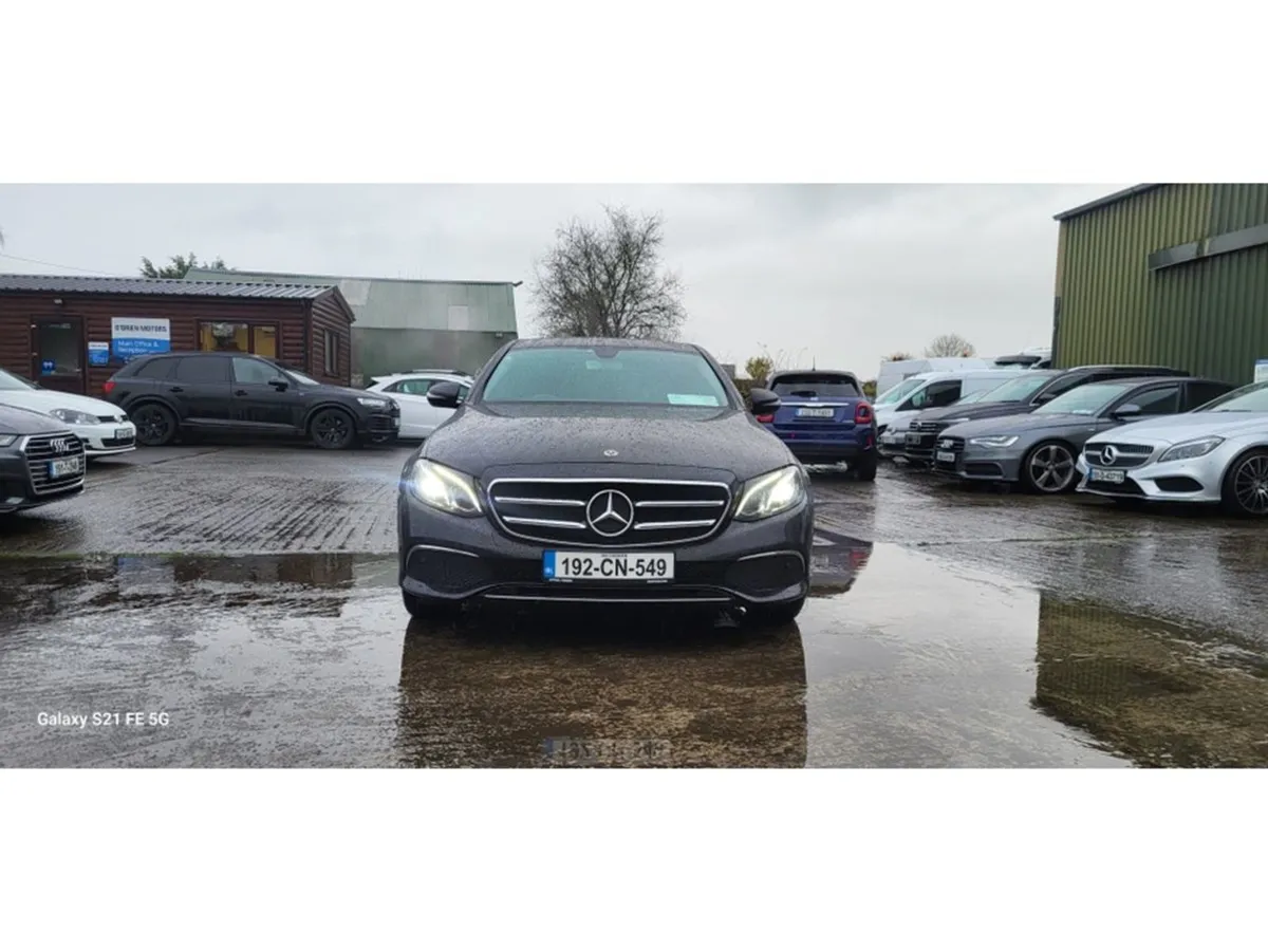 Mercedes-Benz E-Class E220 D SE Executive 4DR Auto - Image 2