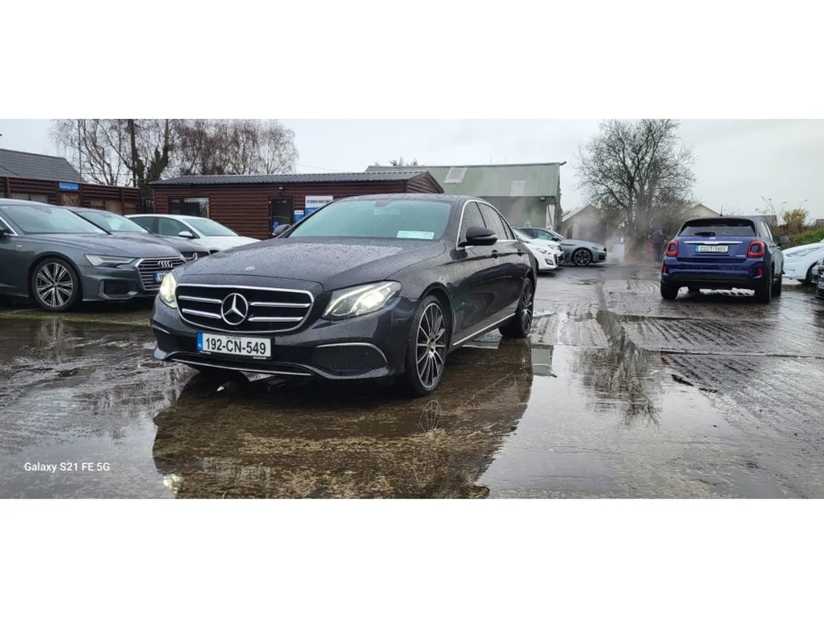Mercedes-Benz E-Class E220 D SE Executive 4DR Auto - Image 3