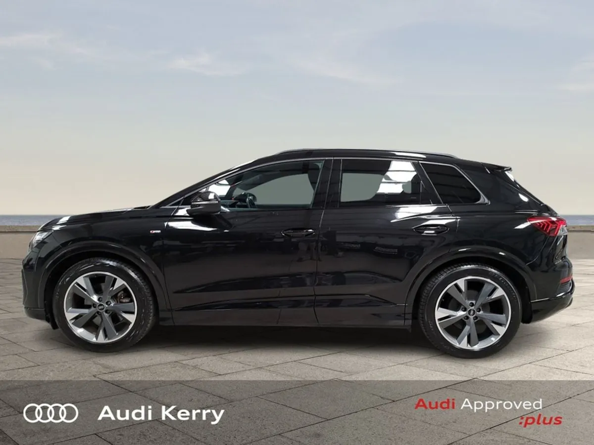 Audi Q4 E-tron Etron 35 S-line Automatic - Image 4