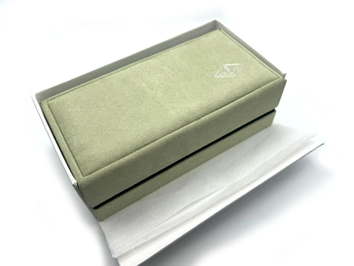 VC Motif PVD Bracelet - Image 3