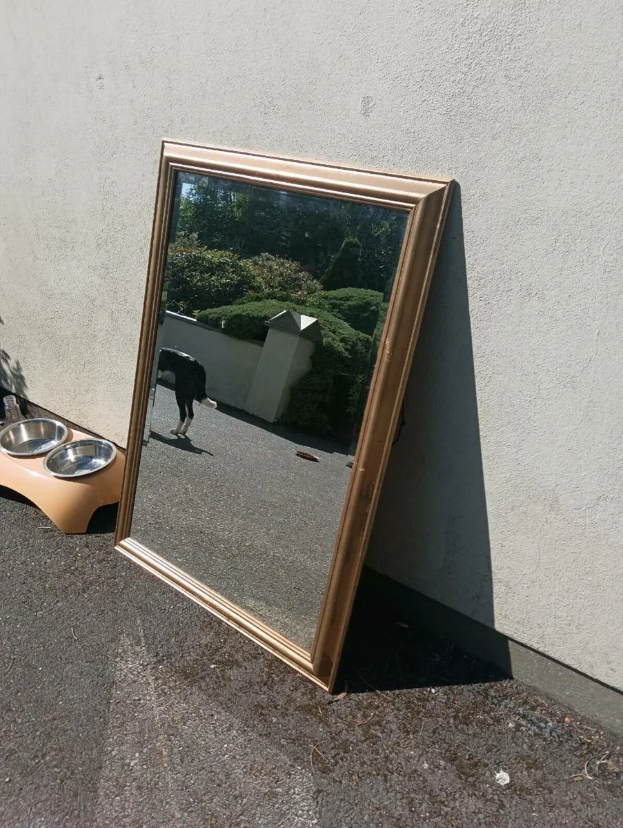 Gold painted mirror - Image 3