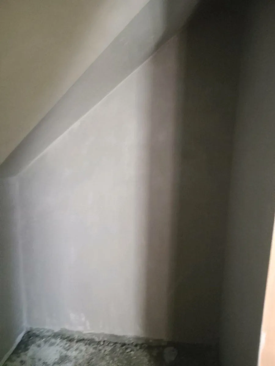 Plasterer - Image 1