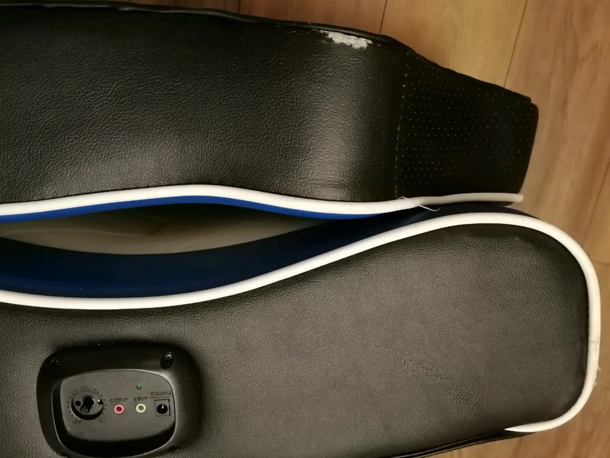 Gaming Chair - Image 4