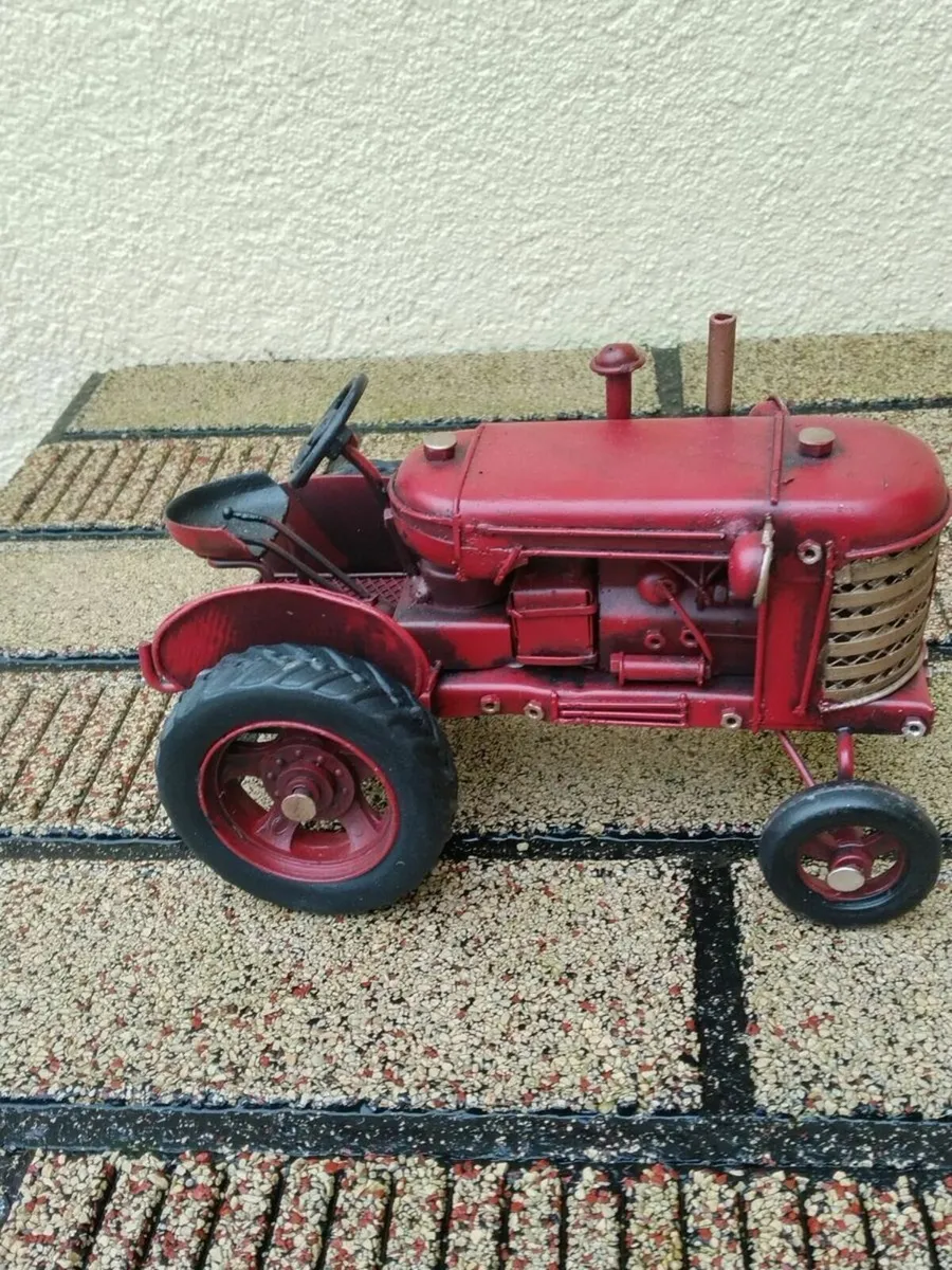 Vintage metal model tractor - Image 1