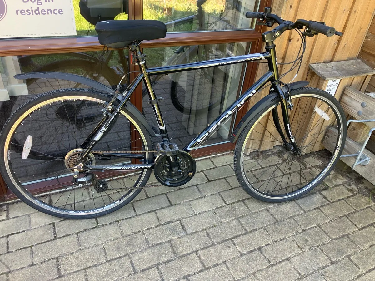 Hybrid men’s bicycle - Image 1