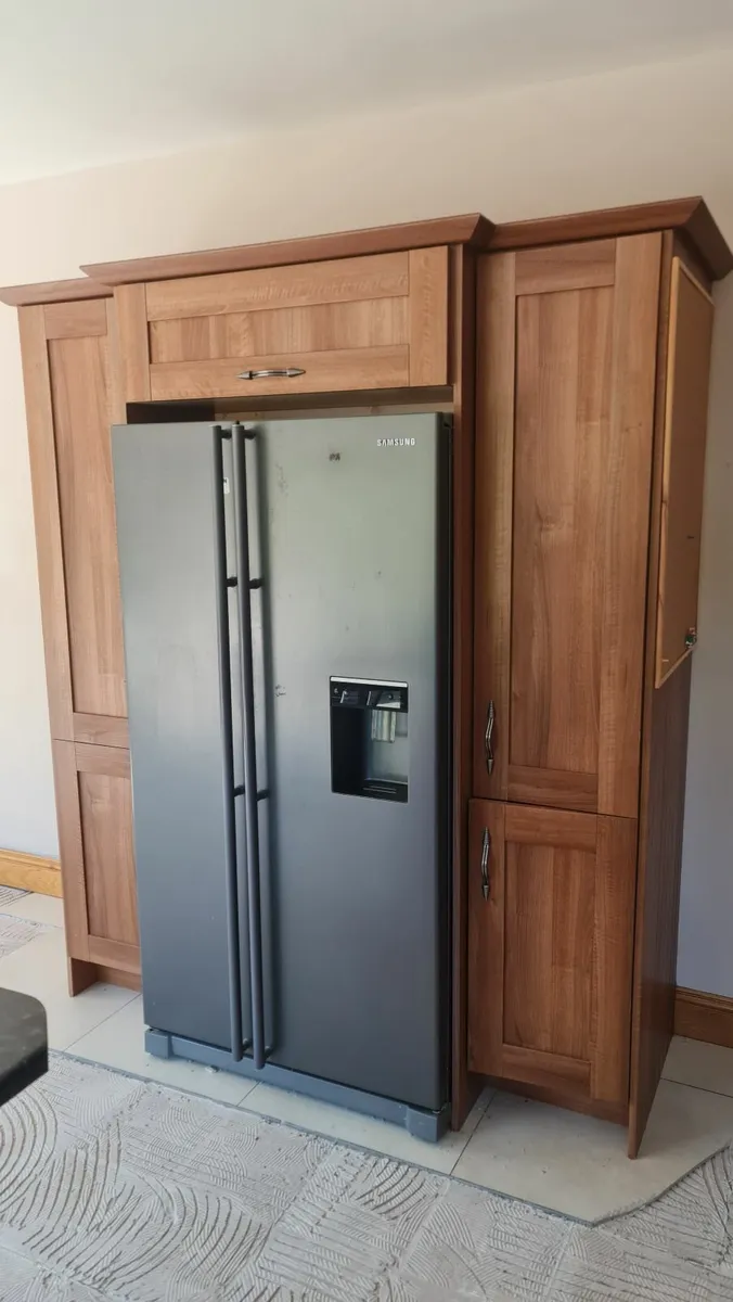 Samsung fridge freezer - Image 1