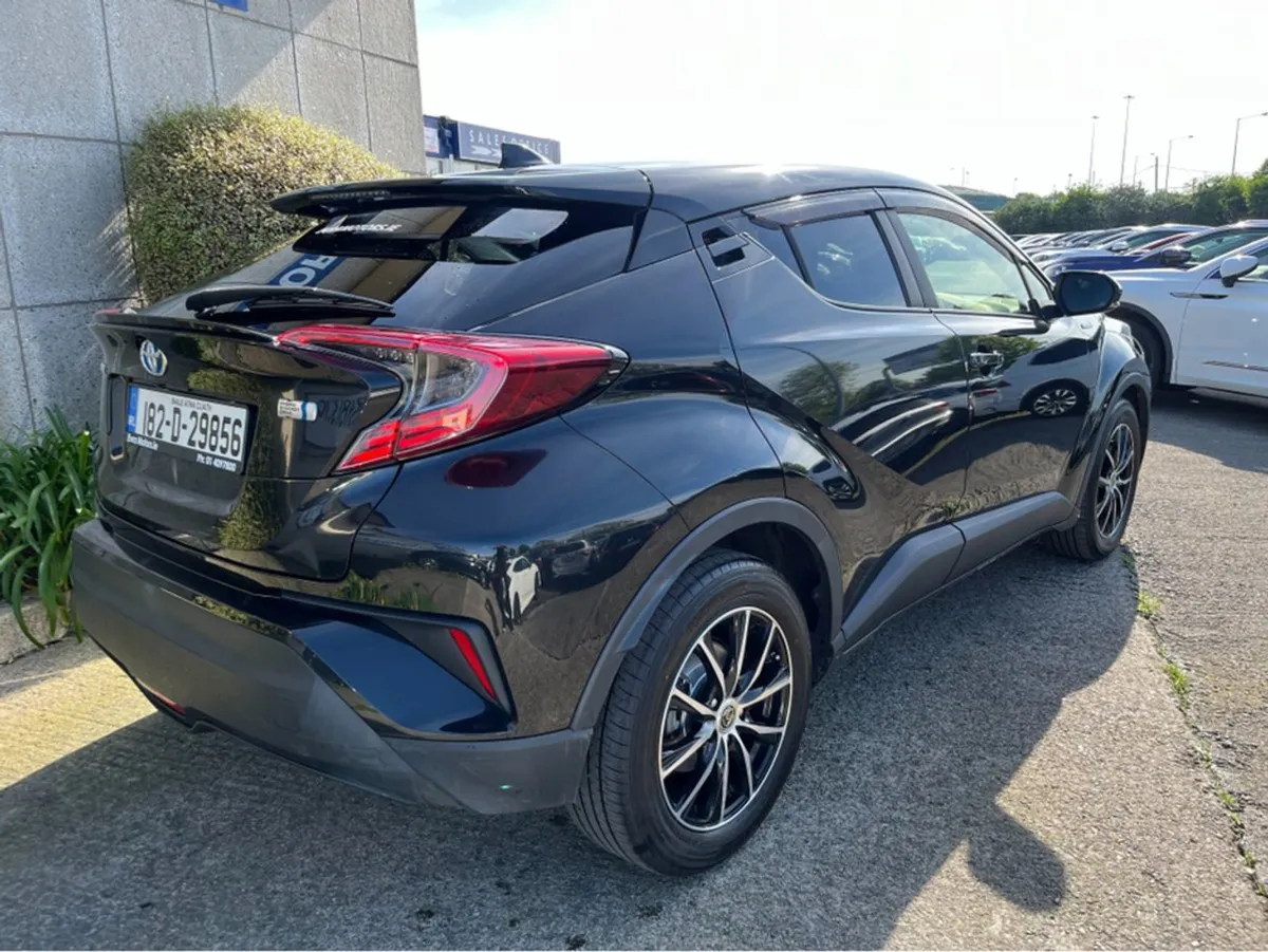 Toyota C-HR Hybrid Automatic 1.8 Petrol - Image 4