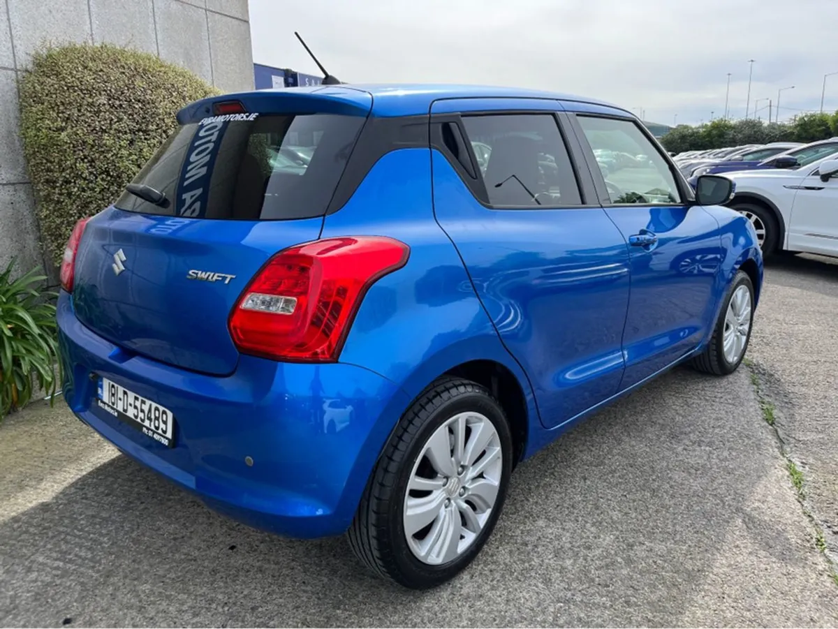 Suzuki Swift Automatic 1.2 Petrol //adaptive Crui - Image 4