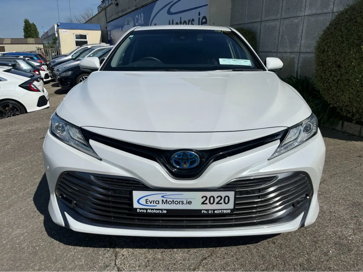 Toyota Camry Automatic Hybrid Petrol 2.5 //high S - Image 2